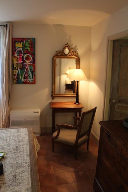 La Petite Hostellerie Uzes Exterior photo